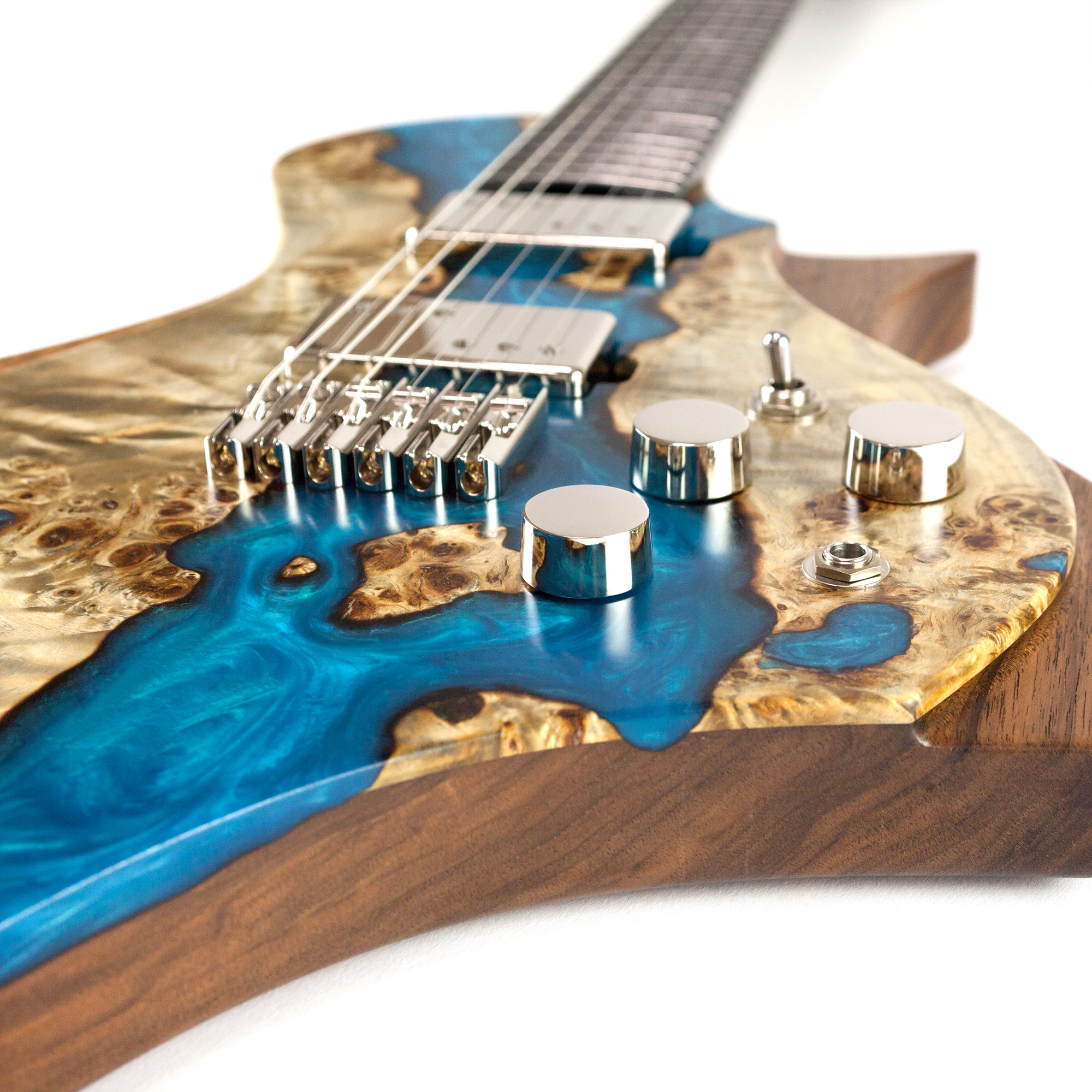 odem-guitars-Levora-17-custom-electric-guitar-03